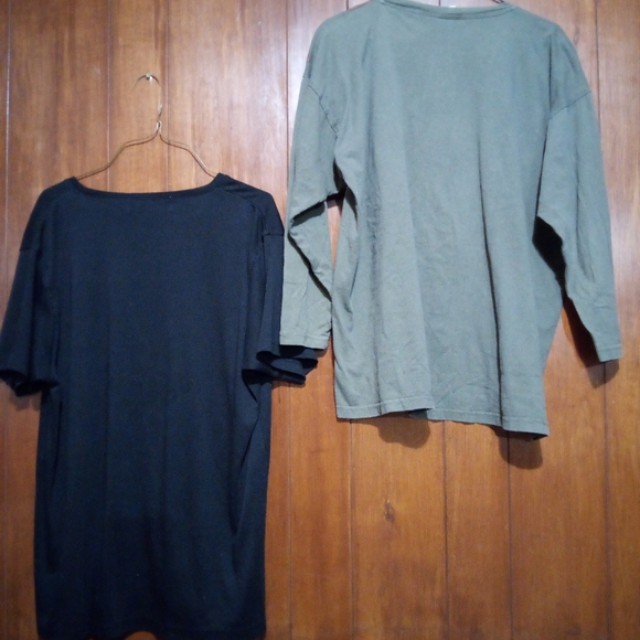 2 women's XL 80's Shirts, - Picture 5 of 6